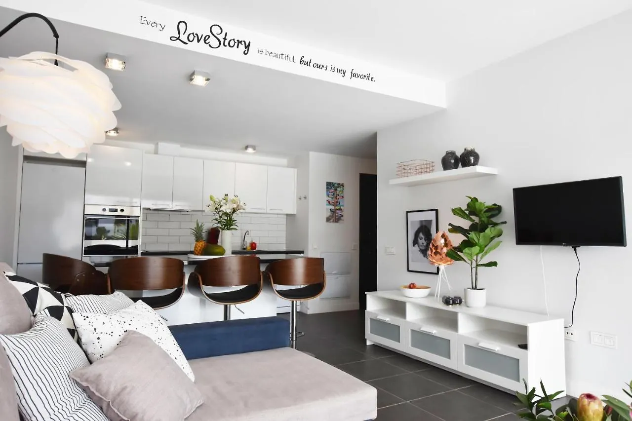 Book Jet - Costa Dream Apartment La Oliva 0*,  Španělsko