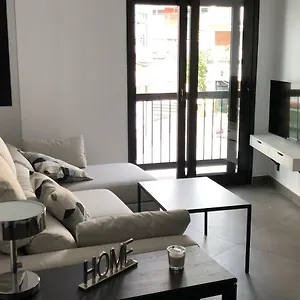 https://apartamentos-kronox.es-andalucia.com